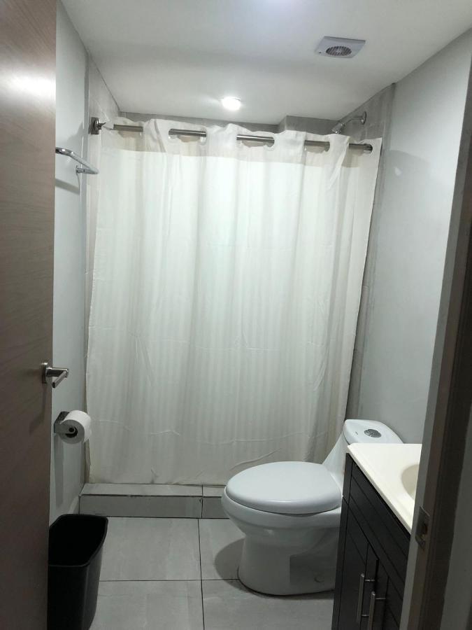 Hotel Hc Express مونتيري المظهر الخارجي الصورة
