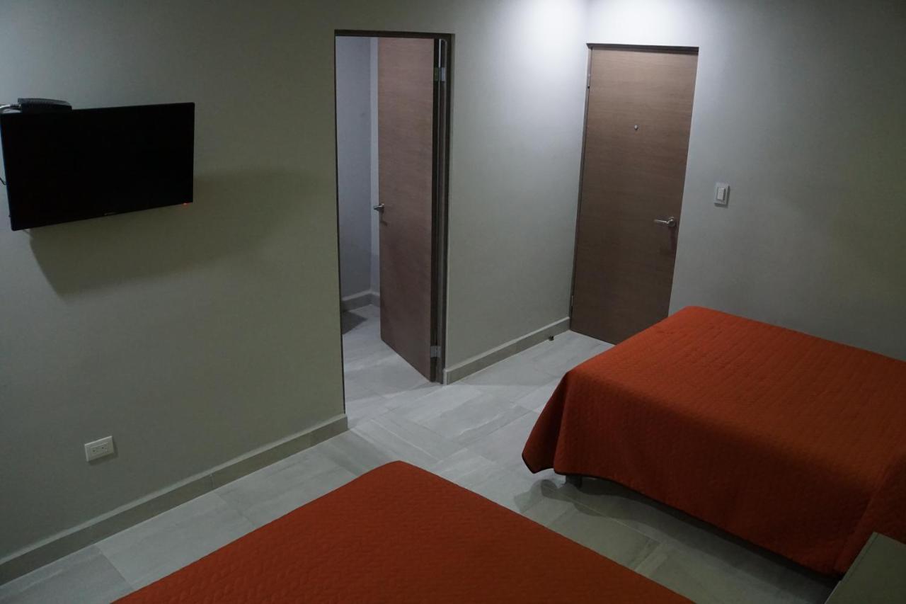 Hotel Hc Express مونتيري المظهر الخارجي الصورة